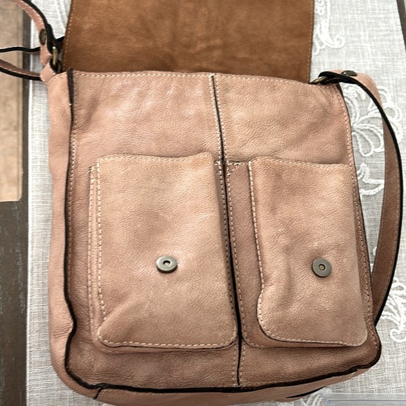 Patricia Nash EUC Armeno Tan Leather with Studded Accents Messenger Bag - Picture 9 of 15